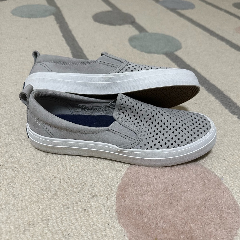 SPERRY Women's Crest‎ Twin Gore Perforated Slip On Sneakers
